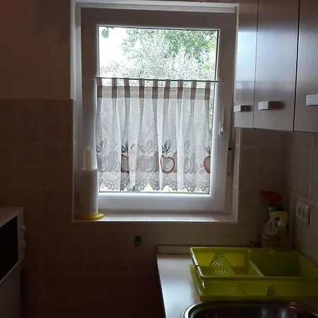 شقة In Pula- Kroatien Mit Hohen Gaestebewertungen By Interhome بولا