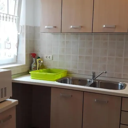 In Pula- Kroatien Mit Hohen Gaestebewertungen By Interhome Apartment *