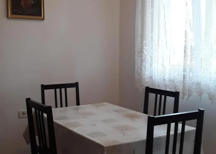 In Pula- Kroatien Mit Hohen Gaestebewertungen By Interhome Апартаменты