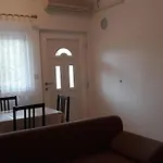Apartamento In Pula- Kroatien Mit Hohen Gaestebewertungen By Interhome
