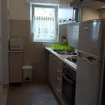 In Pula- Kroatien Mit Hohen Gaestebewertungen By Interhome Apartamento Pula