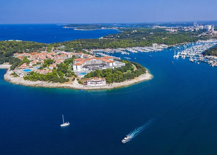 In Pula- Kroatien Mit Hohen Gaestebewertungen By Interhome *