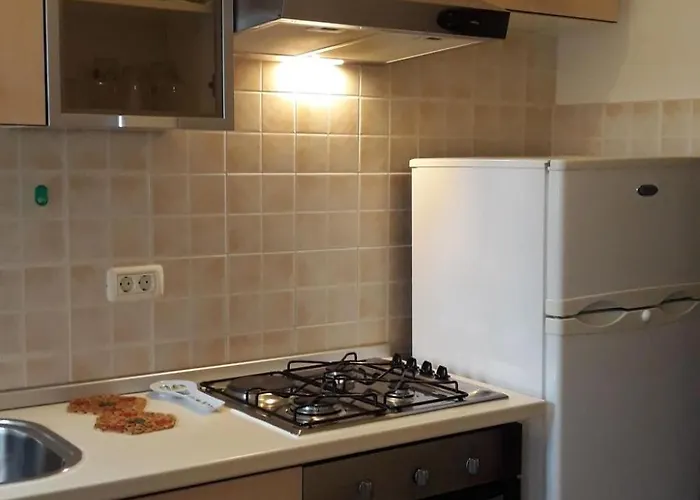 Apartament In Pula- Kroatien Mit Hohen Gaestebewertungen By Interhome Pula