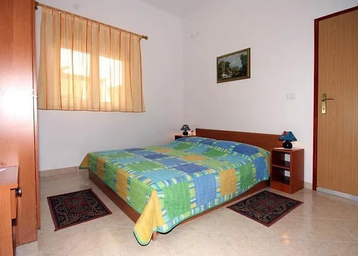 In Pula- Kroatien Mit Hohen Gaestebewertungen By Interhome Apartament *